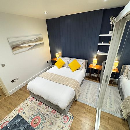 Sunny Apartment ลอนดอน ภายนอก รูปภาพ