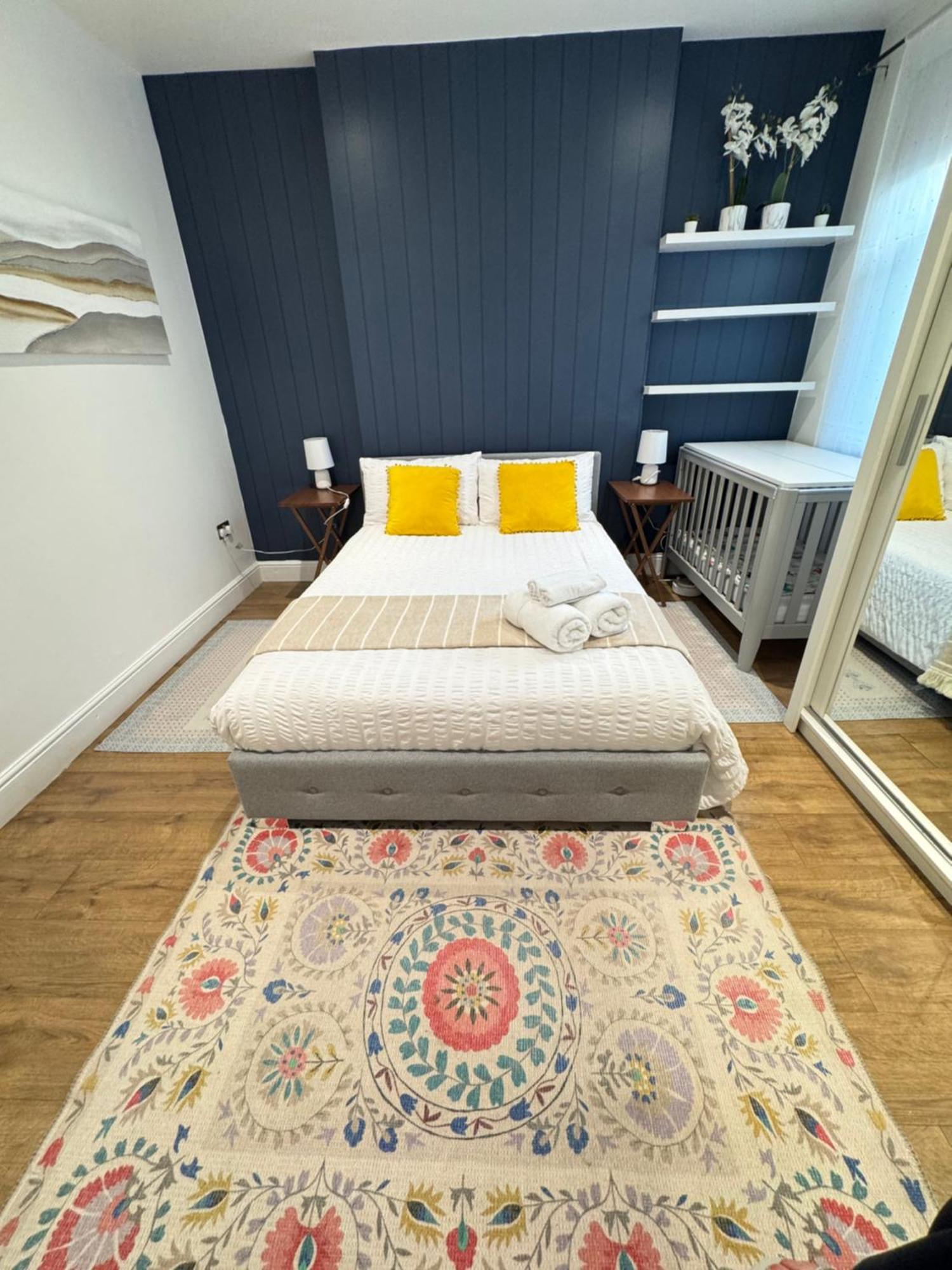 Sunny Apartment ลอนดอน ภายนอก รูปภาพ
